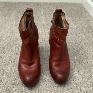 Frye boots size 8 1/2